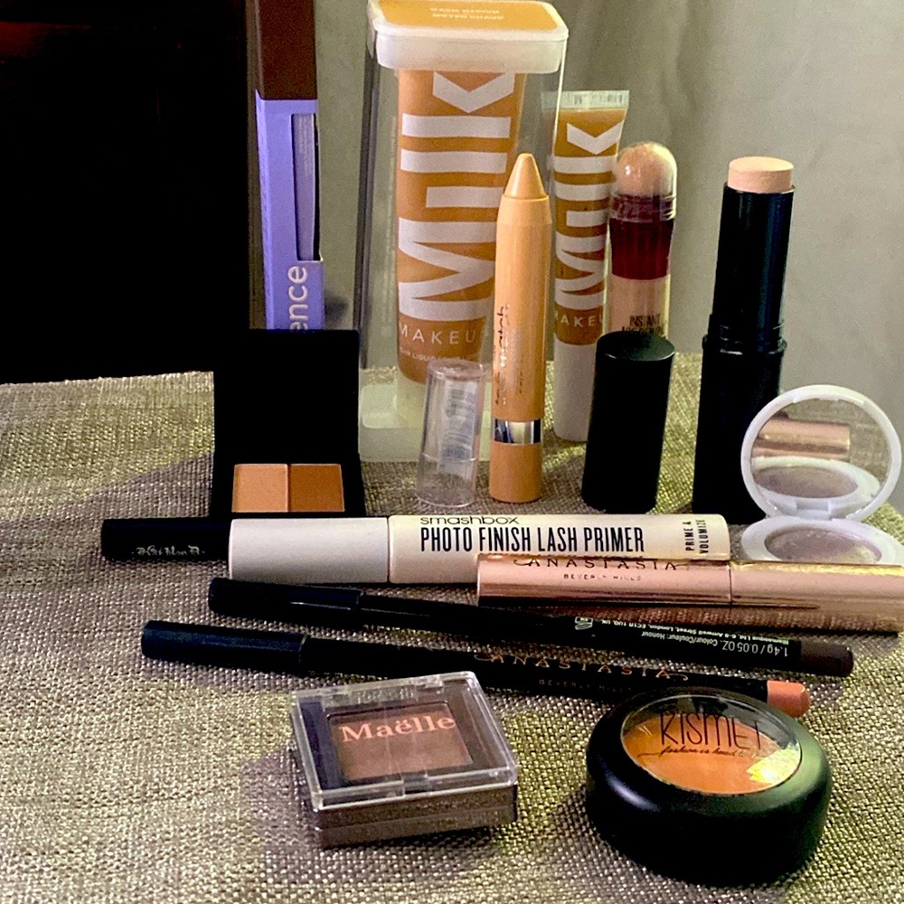 Makeup Bundle 💄💋🧜‍♀️